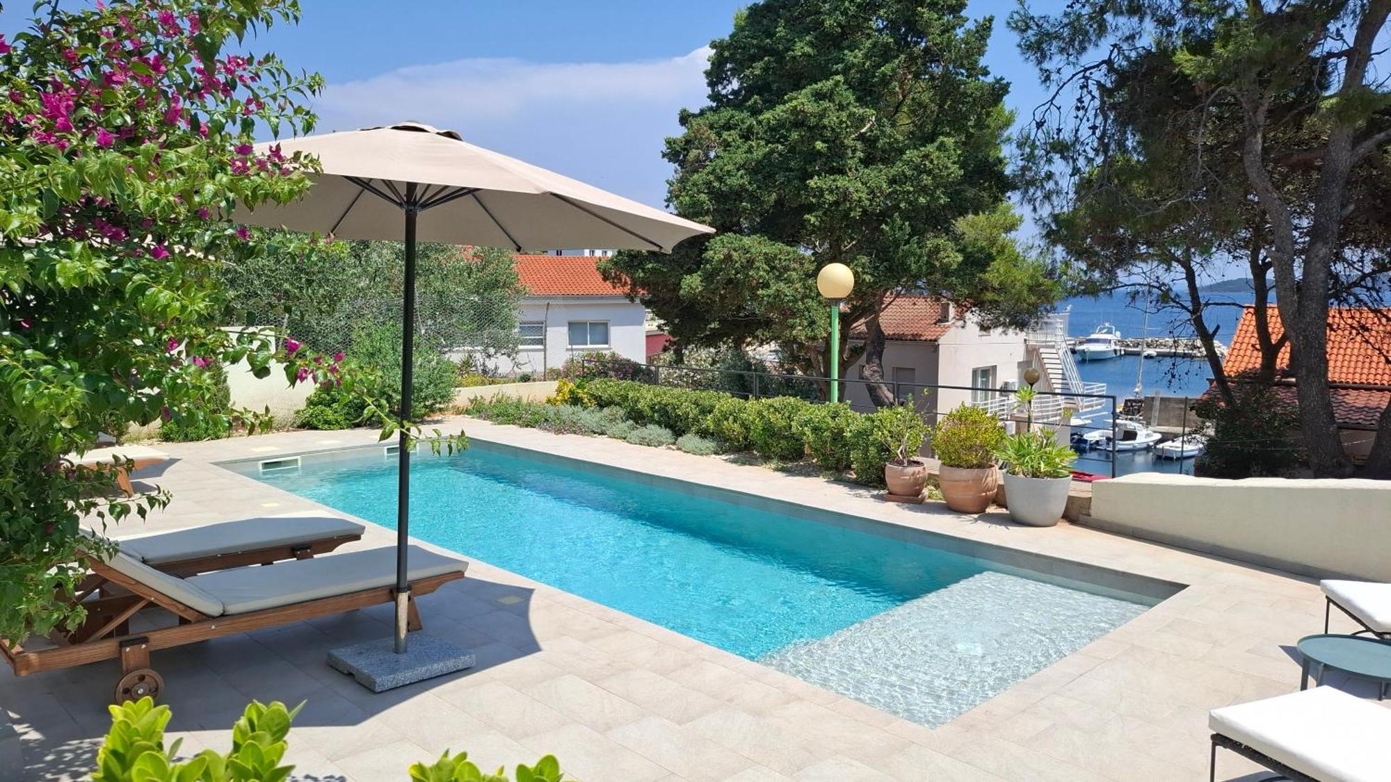Villa Mira With A Heated Pool And A Sea View 보자바 외부 사진